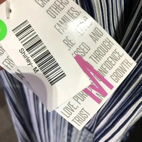 LuLaRoe Waterfall front striped duster/coverup/cardigan,maxi,vertical stripe - Picture 7 of 7